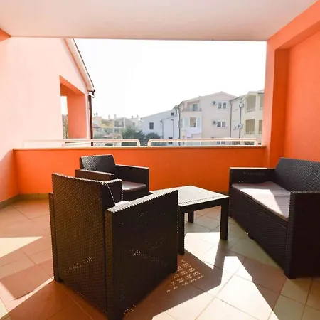 Appartement Apartments Jadranka 1 In Stinjan - Istrien 17371 *