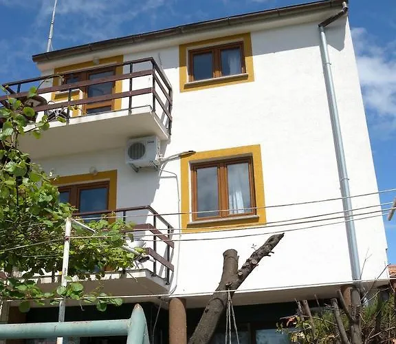 Apartments Jadranka 1 In Stinjan - Istrien 17371 * Štinjan